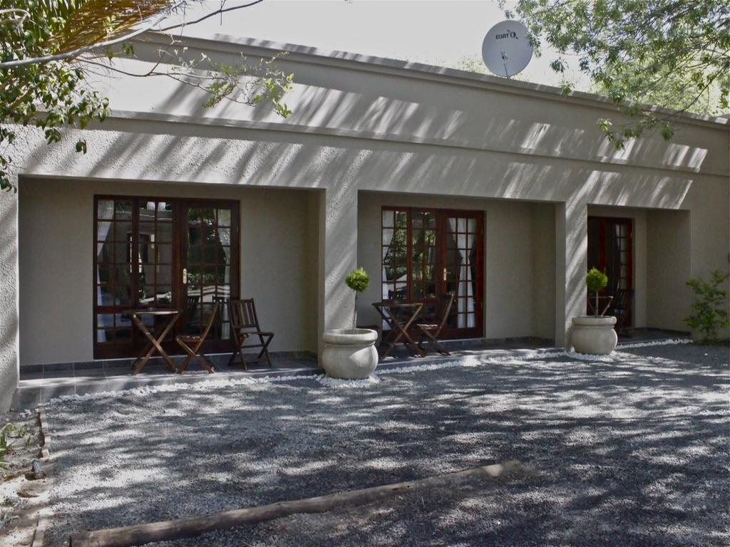 The Nightingale Guesthouse Bloemfontein Exteriör bild