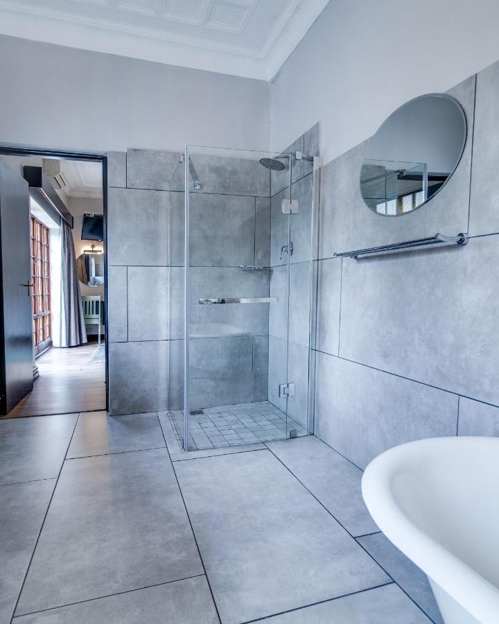 The Nightingale Guesthouse Bloemfontein Exteriör bild
