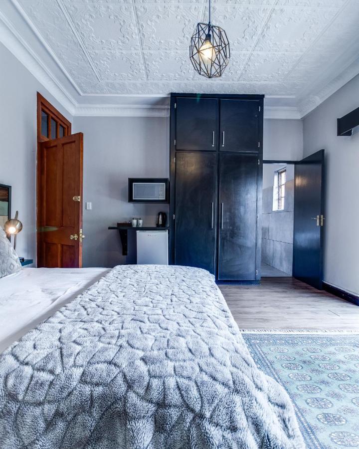The Nightingale Guesthouse Bloemfontein Exteriör bild